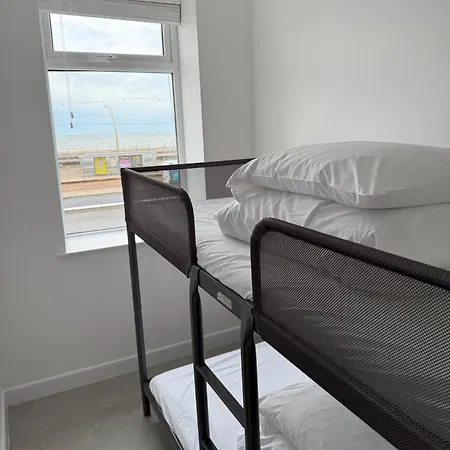 Hotel Coastal Plaza Blackpool Esterno foto